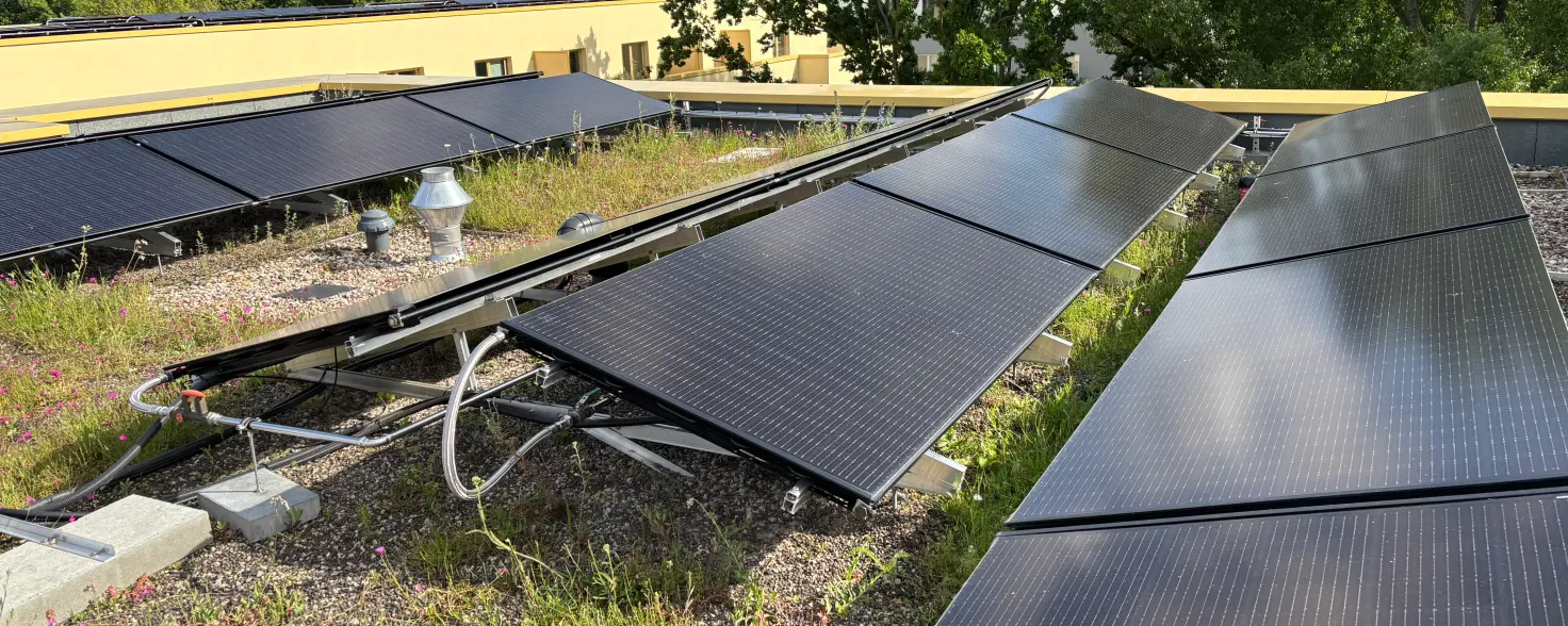 Foto von der PVT-Anlage des Generationenhauses Holländergarten