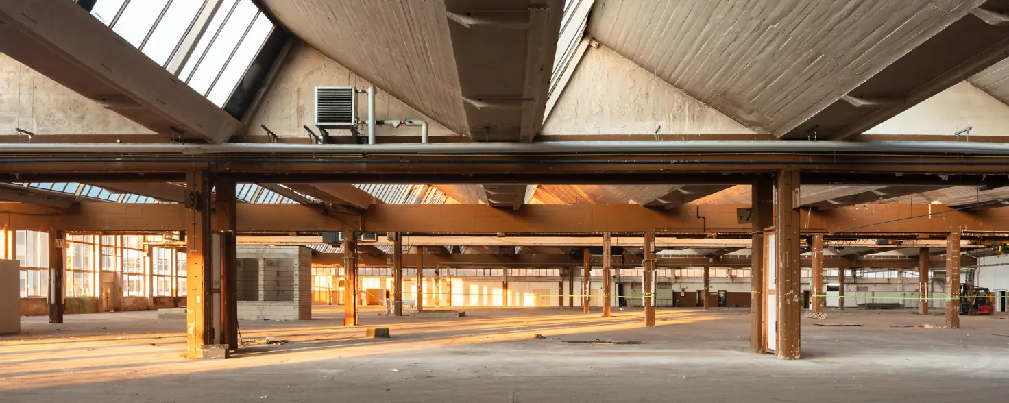 Projekt Ringberlin: Innenansicht der denkmalgeschützten Halle 2, die zum größten Makerspace Europas umgebaut wird.